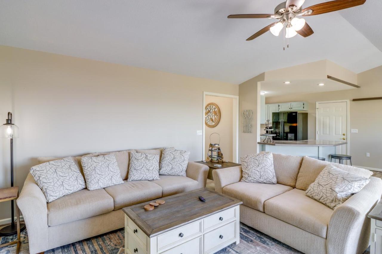 Charming Edgemont Home With Deck And Lake Views! Fairfield Bay Zewnętrze zdjęcie