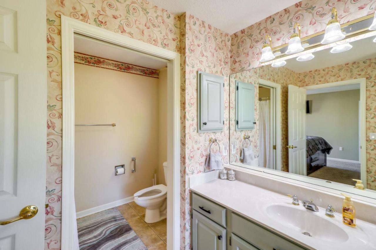 Charming Edgemont Home With Deck And Lake Views! Fairfield Bay Zewnętrze zdjęcie