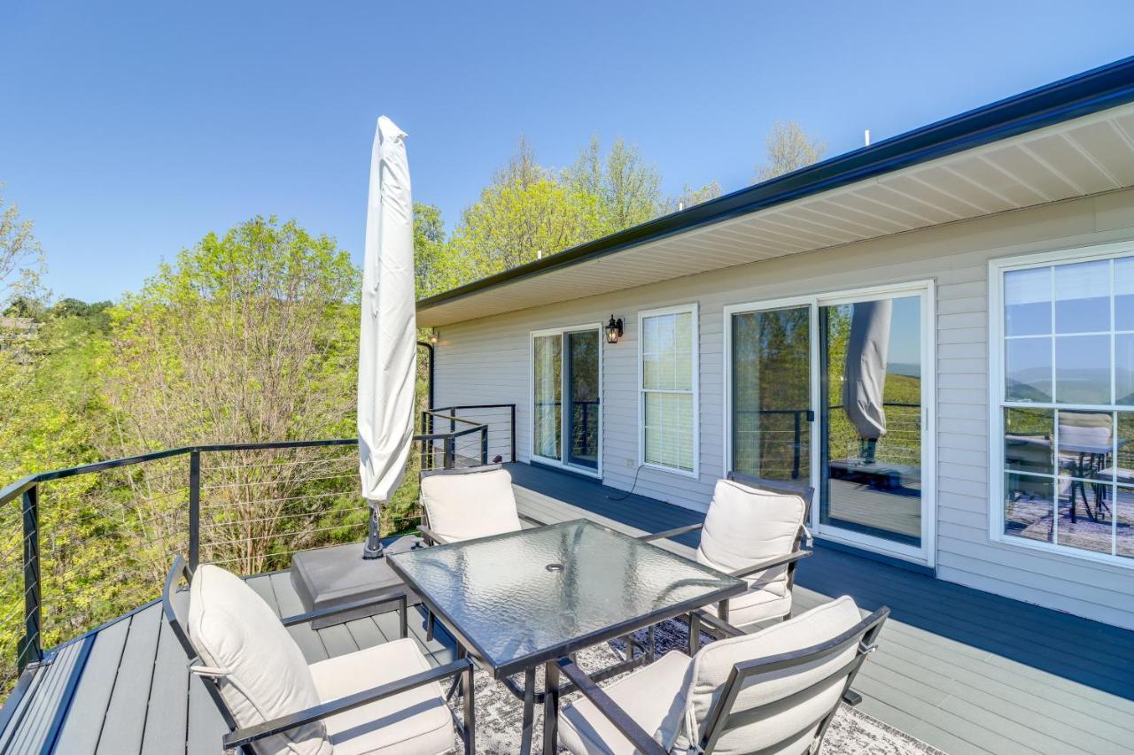 Charming Edgemont Home With Deck And Lake Views! Fairfield Bay Zewnętrze zdjęcie